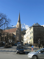 Церковь в районе ул. Schmelzerg Strasse (на другой стороне р.Инн, по дороге к зоопарку).